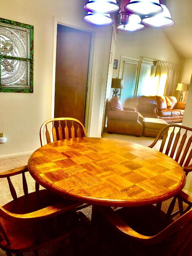パゴサ・スプリングス Talisman Amazing Views Walk To Uptown Sleeps 4ヴィラ エクステリア 写真